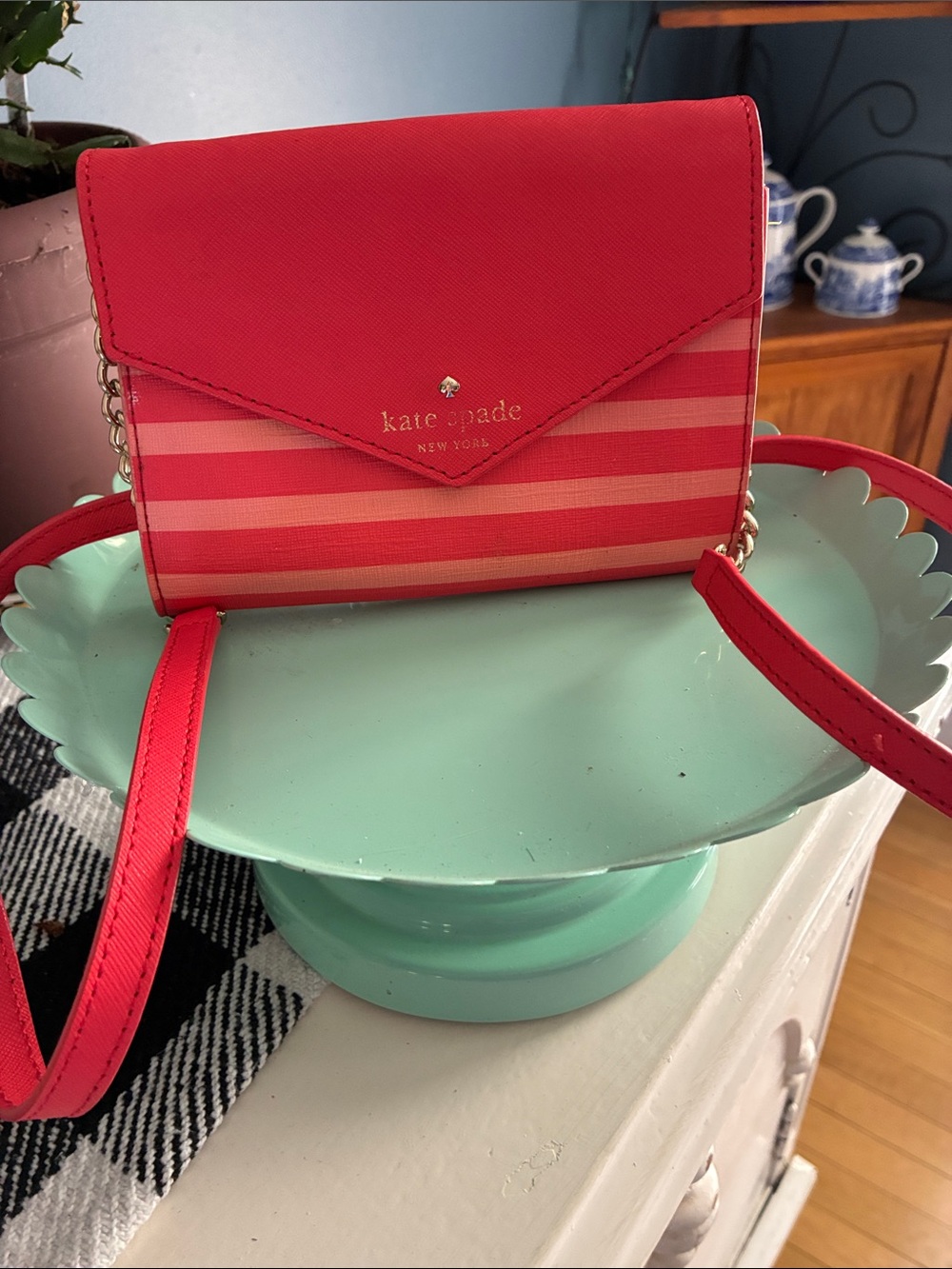 Kate Spade Envelope Style Red/Coral Crossbody - Picture 8 of 12